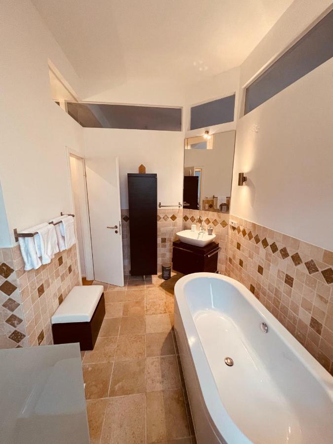 Deutzer Traumappartment Cologne Extérieur photo